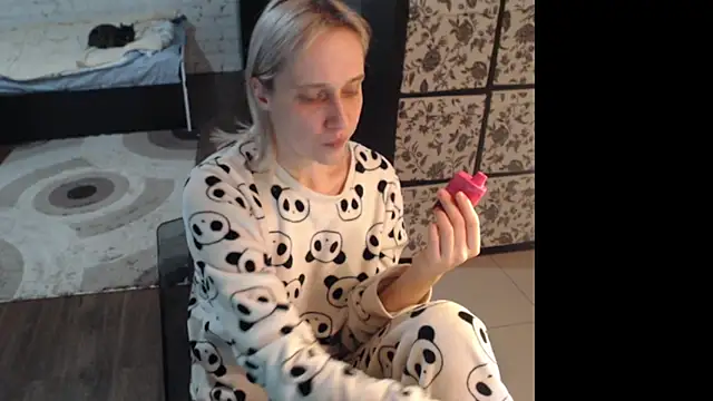 Your guilty pleasure1 online show from 03-01-26, 06:41