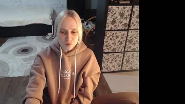 Your guilty pleasure1 online show from 02-11-26, 04:40