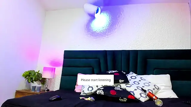 Dahliablack online show from 04-05-26, 12:23