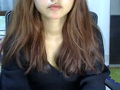 Snapshot of Maaya_khan chatting on 03-05-26, 04:36 Maaya khan online show from 03-05-26, 04:36