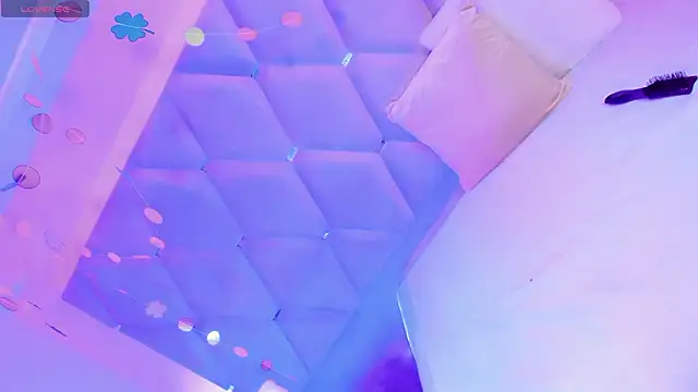 EmmaSweet23 online show from 03-22-26, 08:32