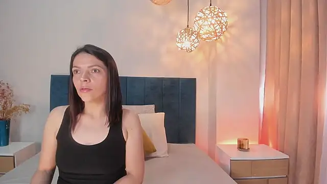 AnnaBroooks online show from 04-02-26, 12:12