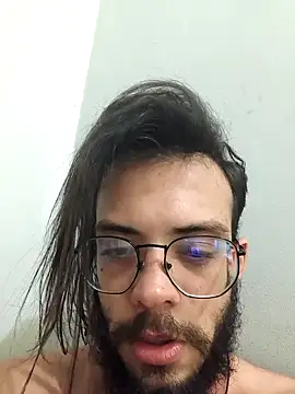 Snapshot of jonyboypriv chatting on 02-28-26, 02:33 jonyboypriv online show from 02-28-26, 02:33