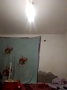 Loiraput09AZ online show from 02-19-26, 06:54