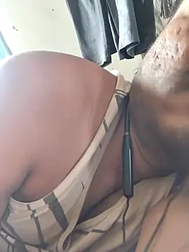 Snapshot of Bengal_Tiger420 chatting on 02-24-26, 08:15 Bengal Tiger420 online show from 02-24-26, 08:15