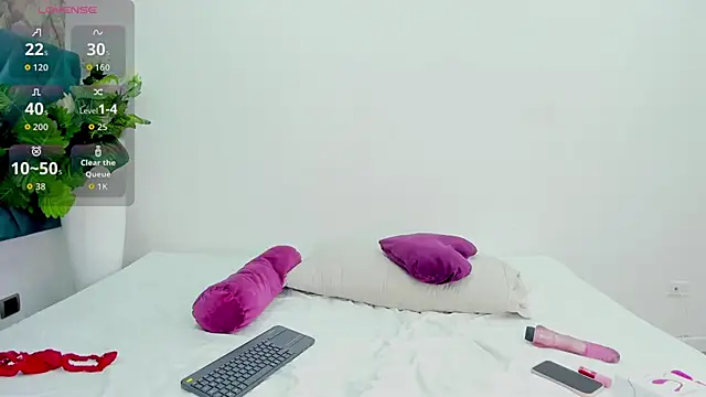 SamantthaRosxe online show from 04-05-26, 03:35