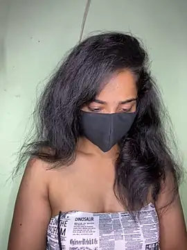 Snapshot of harshali_2012 chatting on 02-19-26, 07:00 harshali 2012 online show from 02-19-26, 07:00