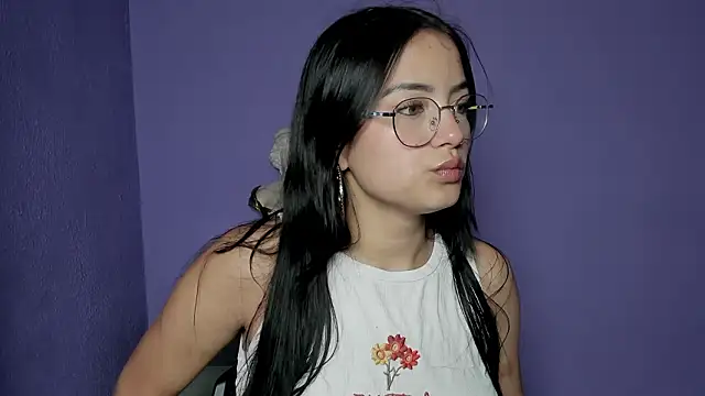 Snapshot of Sally_Black chatting on 02-19-26, 12:57 Sally Black online show from 02-19-26, 12:57