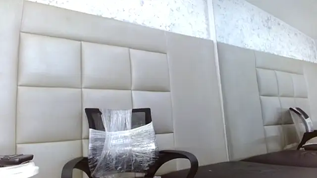 Snapshot of TonnyMarck chatting on 02-26-26, 02:44 TonnyMarck online show from 02-26-26, 02:44