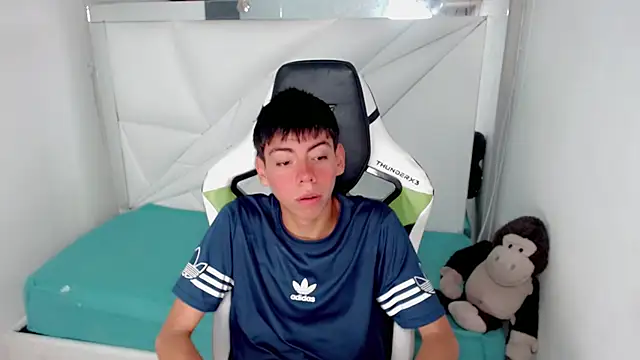 Liarr  online show from 02-26-26, 08:20