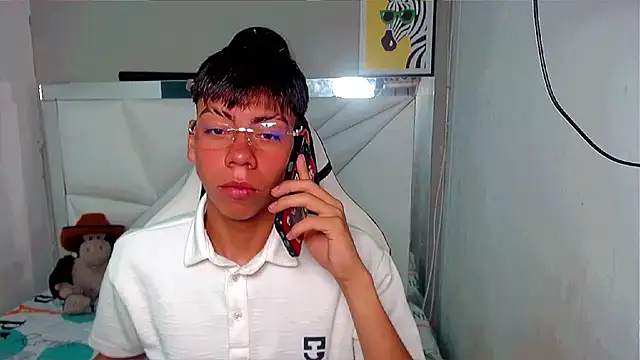 Liarr  online show from 03-19-26, 07:58