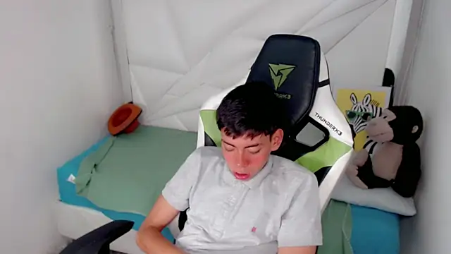 Liarr  online show from 02-16-26, 08:07