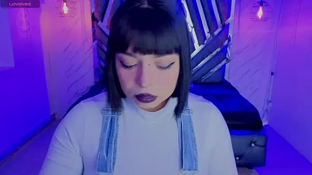  Vermell  online show from 02-05-26, 07:43