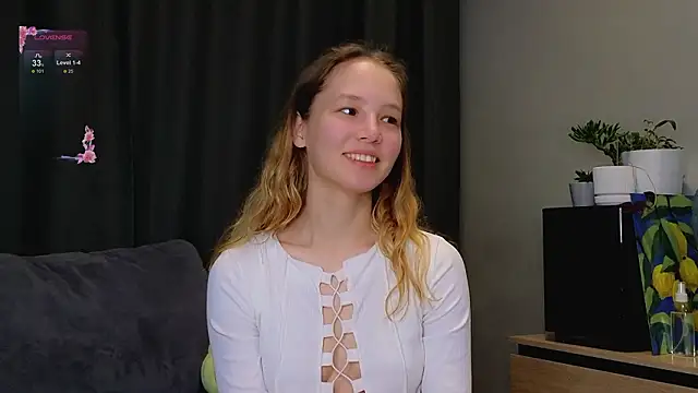 Snapshot of y0ur_sunshinee chatting on 02-24-26, 10:21 y0ur sunshinee online show from 02-24-26, 10:21