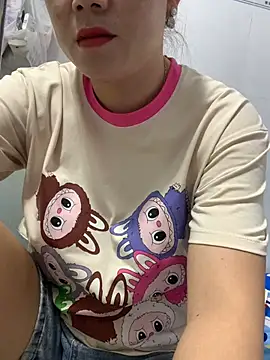 Snapshot of Baby-lovely69 chatting on 02-28-26, 01:16 Baby-lovely69 online show from 02-28-26, 01:16