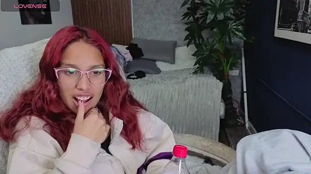 saphire  online show from 04-05-26, 01:23