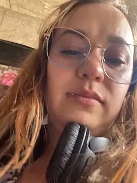 Snapshot of Tammy_Parker chatting on 04-30-26, 08:57 Tammy Parker online show from 04-30-26, 08:57