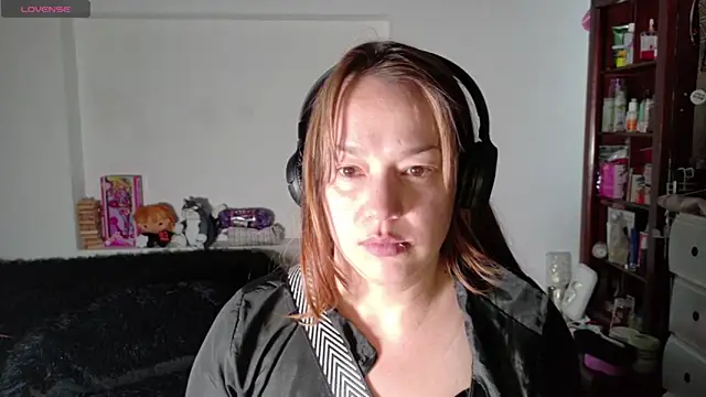 Snapshot of Tammy_Parker chatting on 05-22-26, 10:52 Tammy Parker online show from 05-22-26, 10:52