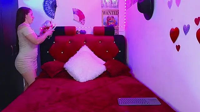 Snapshot of sara-smi chatting on 05-04-26, 08:44 sara-smi online show from 05-04-26, 08:44