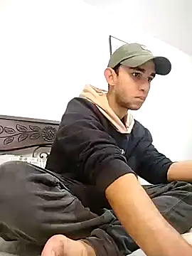 Snapshot of UmamiPorcus chatting on 02-23-26, 01:44 UmamiPorcus online show from 02-23-26, 01:44