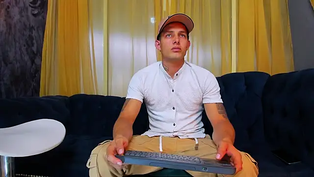  angel rivera online show from 02-14-26, 09:04