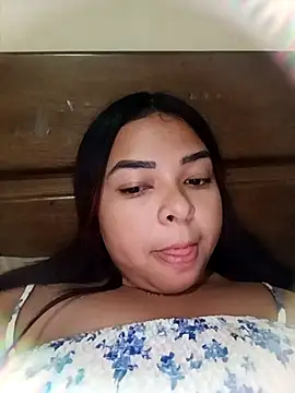 solene09 online show from 02-18-26, 12:19