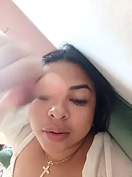 solene09 online show from 03-12-26, 04:00