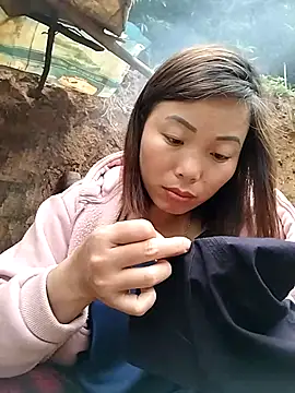 Ella-aa online show from 03-17-26, 09:34