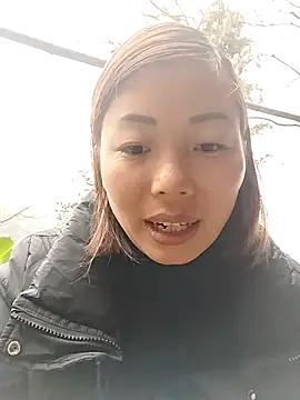 Snapshot of Ella-aa chatting on 02-05-26, 03:35 Ella-aa online show from 02-05-26, 03:35