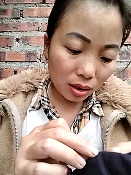 Snapshot of Ella-aa chatting on 02-24-26, 07:42 Ella-aa online show from 02-24-26, 07:42