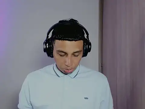 nilo2021 online show from 06-01-26, 10:09