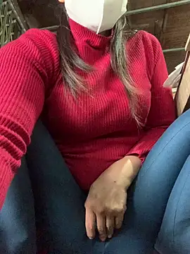 YANINA120 online show from 02-15-26, 01:28