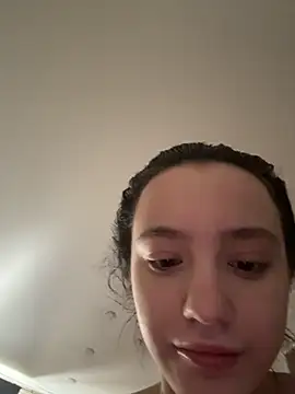 MiaTee online show from 02-27-26, 03:18