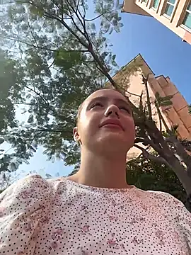 MiaTee online show from 03-27-26, 02:20