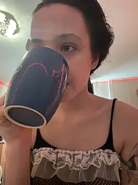 MiaTee online show from 02-10-26, 03:49