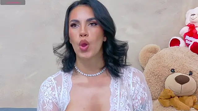 AndiVasquez online show from 04-18-26, 11:01