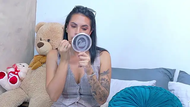 AndiVasquez online show from 07-09-26, 01:43