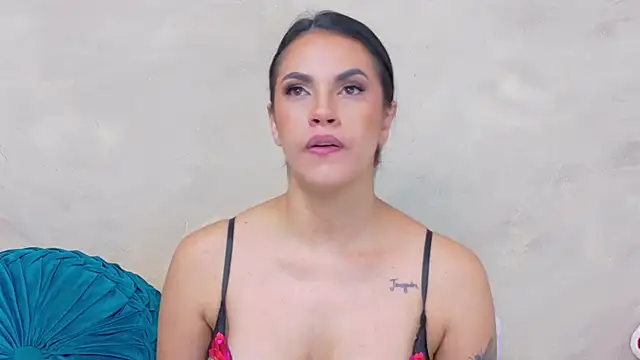 AndiVasquez online show from 06-10-26, 11:00