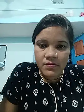Snapshot of lovely_dolly1 chatting on 06-08-26, 04:40 lovely dolly1 online show from 06-08-26, 04:40
