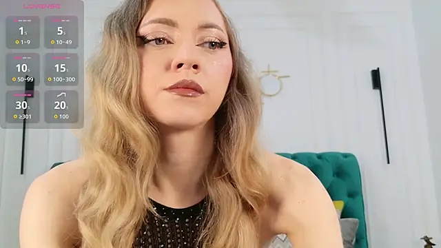 IrisLayne online show from 04-10-26, 04:30