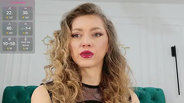 Snapshot of IrisLayne chatting on 04-26-26, 04:32 IrisLayne online show from 04-26-26, 04:32
