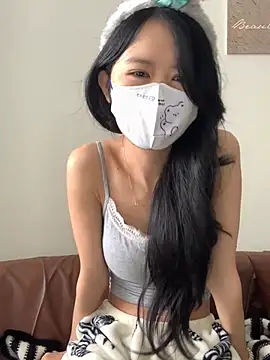 Snapshot of ShouSushi chatting on 02-04-26, 07:14 ShouSushi online show from 02-04-26, 07:14