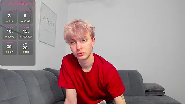 bunnyblush67 online show from 04-19-26, 11:11