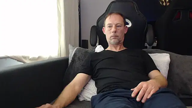 Snapshot of Sexy_Ass_Mike chatting on 02-06-26, 12:45 Sexy Ass Mike online show from 02-06-26, 12:45