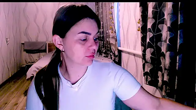 Snapshot of MagicKatarina_ chatting on 03-03-26, 04:41 MagicKatarina online show from 03-03-26, 04:41