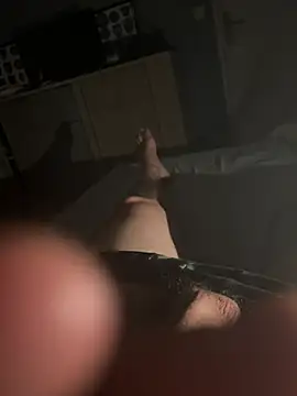 Snapshot of magicdickx21 chatting on 05-26-26, 10:35 magicdickx21 online show from 05-26-26, 10:35