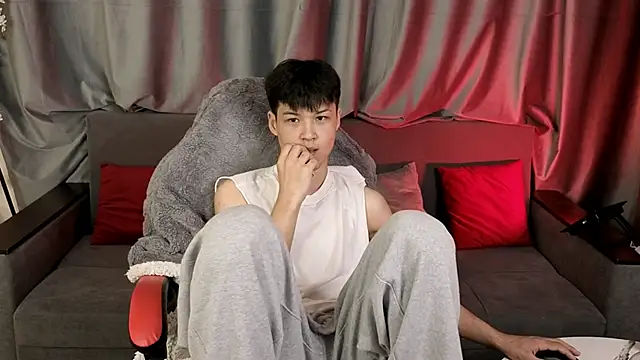 XanneLL online show from 02-16-26, 01:21