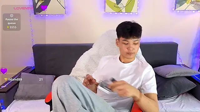 XanneLL online show from 03-05-26, 07:21