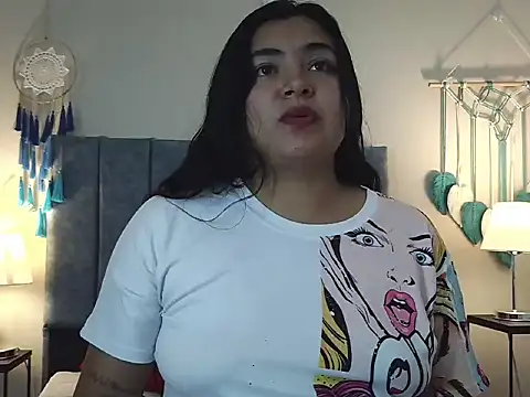 Snapshot of KatalynaSweet chatting on 03-13-26, 03:33 KatalynaSweet online show from 03-13-26, 03:33