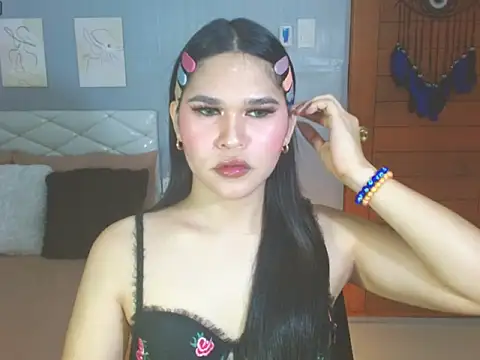 Snapshot of alianabrooks chatting on 02-15-26, 05:19 alianabrooks online show from 02-15-26, 05:19